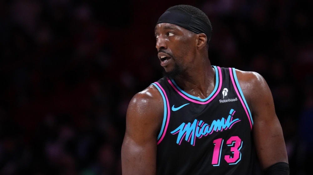 Chủ tịch Pat Riley: Miami Heat sẽ kh&ocirc;ng trao đổi Bam Adebayo trừ khi nhận được 