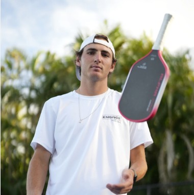 Profile VĐV Eric Oncins m&ocirc;n Pickleball