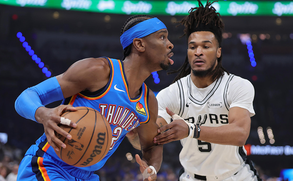 Shai Gilgeous-Alexander tỏa s&aacute;ng, OKC Thunder c&acirc;n bằng tỷ số 1-1 series chung kết miền T&acirc;y NBA