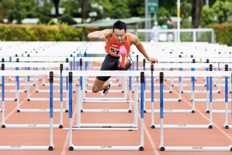Cựu quân nhân Singapore phá kỷ lục quốc gia chạy 110m rào trước SEA Games 31