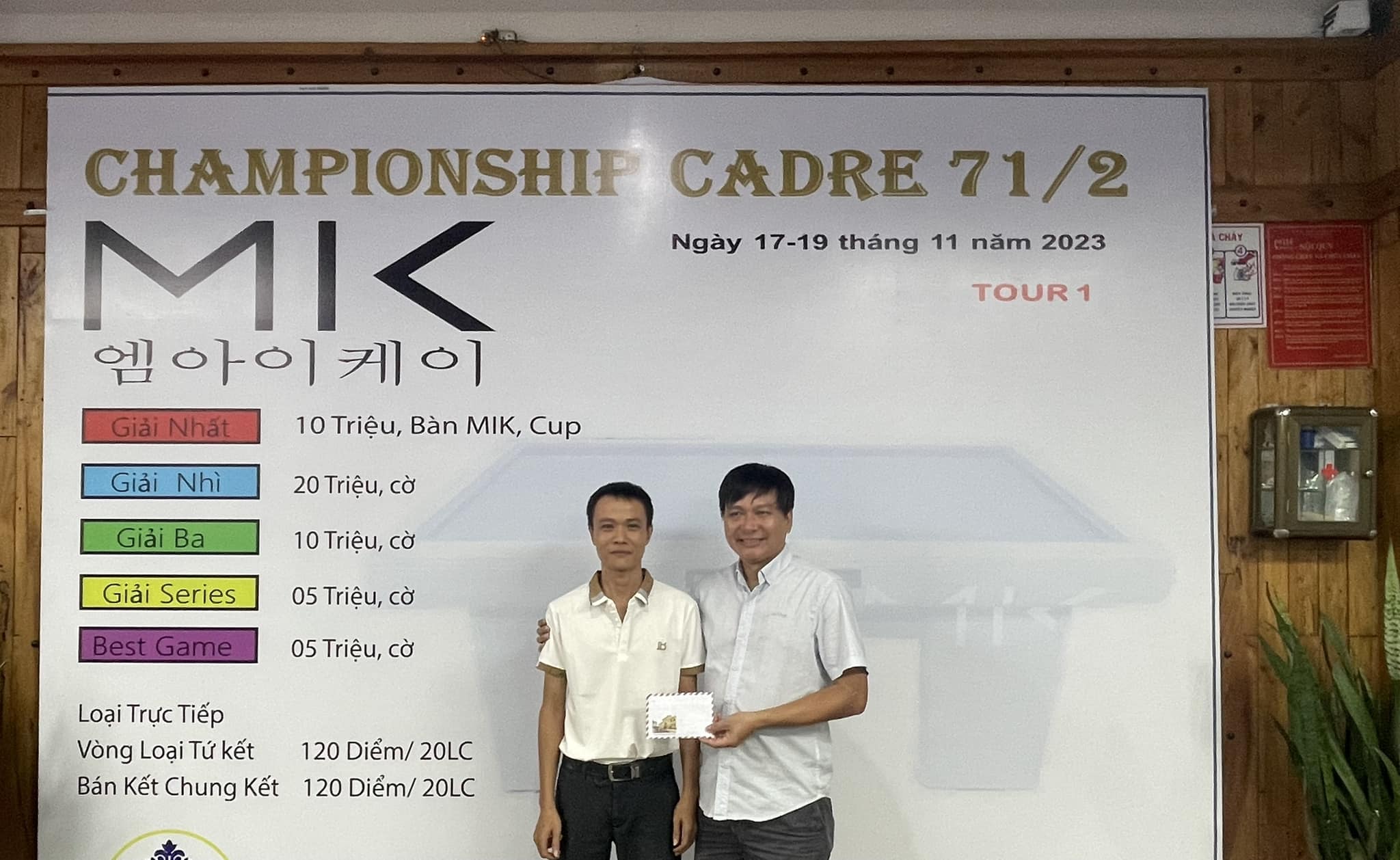 Giải billiards MIK Championship Cadre 71/2: Lê Nguyên Phương so kè Xavier Gretillat với series 120 điểm