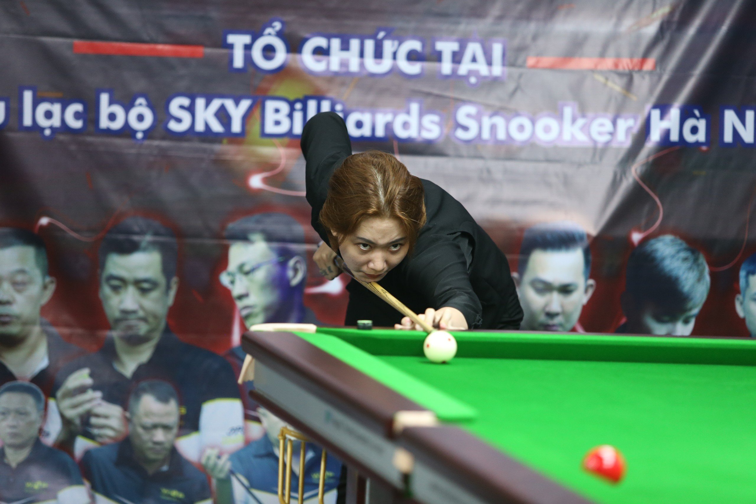 Người đẹp Phương Uyên loại sốc Lưu Minh Phúc ở giải Billiards JOY Heyball chuyên nghiệp lần 3 năm 2023 