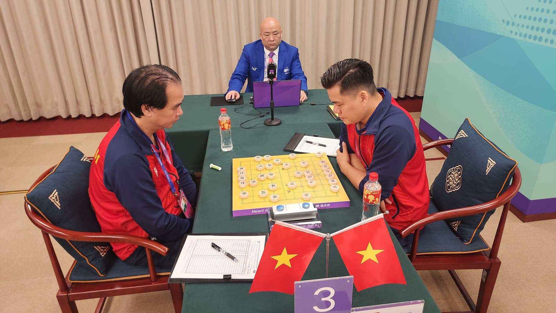 Cờ tướng Asian Games 19 ngày 05/10: Lại Lý Huynh hòa cơ thủ đang dẫn đầu