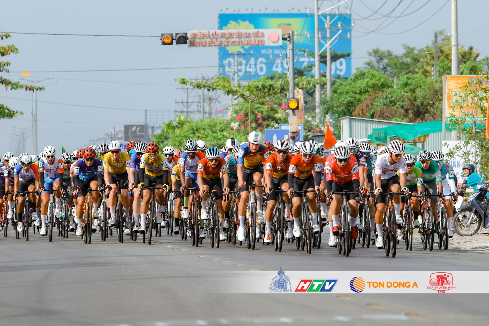 Trực tiếp đua xe đạp C&uacute;p truyền h&igrave;nh TPHCM 2026 h&ocirc;m nay 29/04: Cuộc chiến gi&agrave;nh thưởng chặng