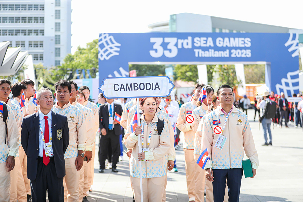 SAT điều tra áo khoác của các vận động viên Campuchia dự SEA Games 33 có in logo sòng bạc