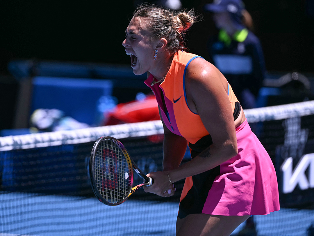 Tay vợt số 1 thế giới Sabalenka vượt qua ng&ocirc;i sao đang l&ecirc;n Mboko để v&agrave;o tứ kết giải quần vợt &Uacute;c mở rộng