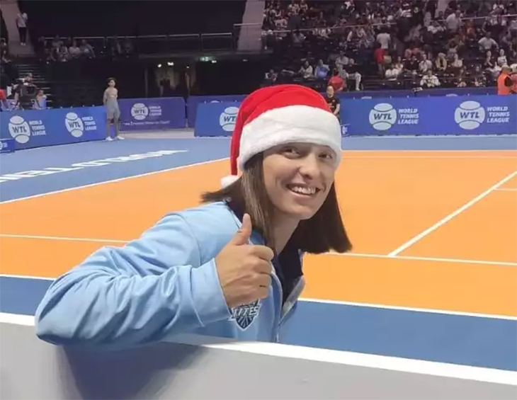 Các sao tennis đua nhau chúc Giáng sinh