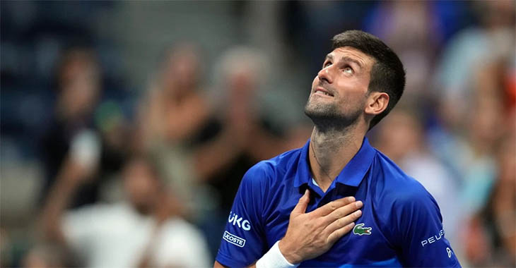 Djokovic bắt đầu tập trên sân cứng với hy vọng phút chót dự giải tennis US Open 2022