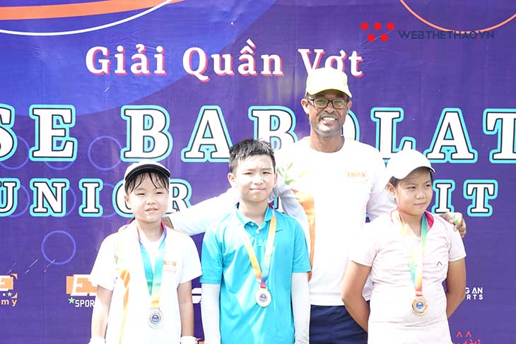 Giải quần vợt ESE Babolat Junior Circuit: Vừa đấu tennis, vừa 