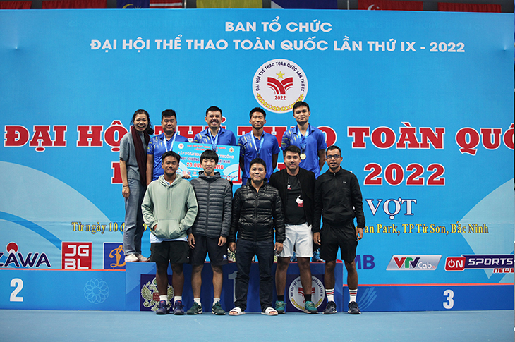 Kết quả tennis Đại hội TTTQ 2022 mới nhất 13/12: TPHCM thua cả 2 trận chung kết đồng đội