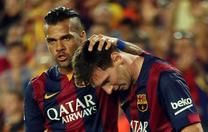 Chỉ Messi hơn Dani Alves về một kỷ lục ở Barca