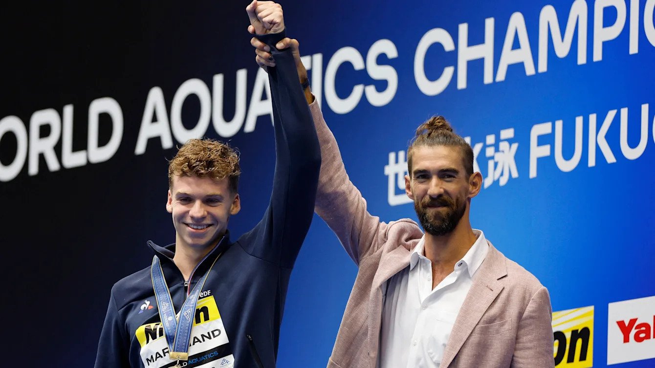 Chàng trai Pháp 21 tuổi phá kỷ lục thế giới tồn tại 15 năm của huyền thoại Michael Phelps tại giải bơi thế giới 2023