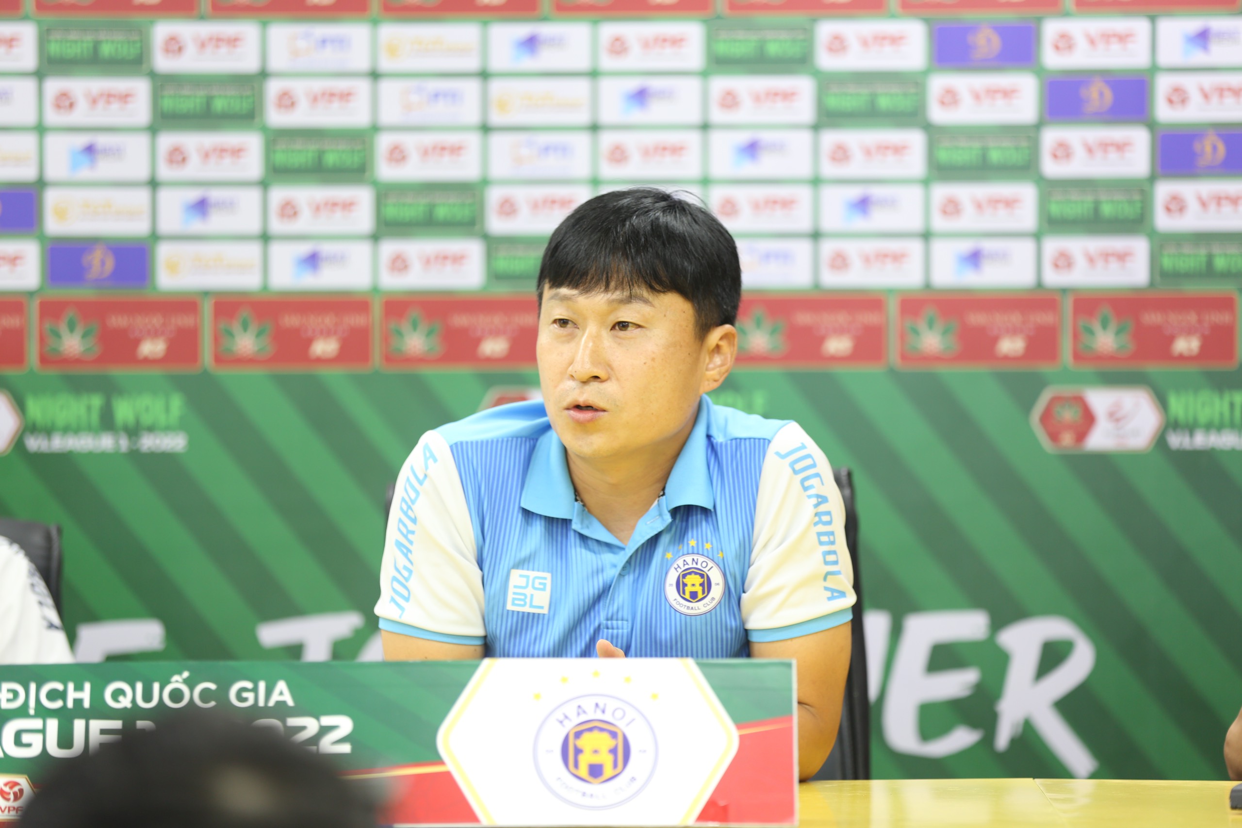 HAGL thủng lưới ít nhất V.League 2022, HLV Hà Nội nói: 
