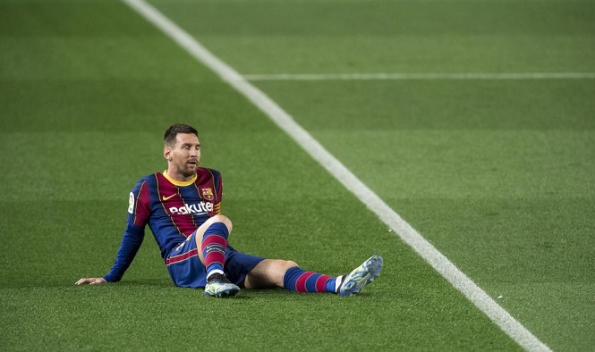 Messi nghi ngờ 5 người làm lộ hợp đồng của mình với Barca