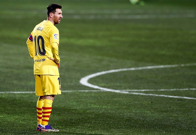 Tin truoctrandau  Messi bị gạt khỏi đội hình xuất sắc nhất năm có Ronaldo và Neymar 0