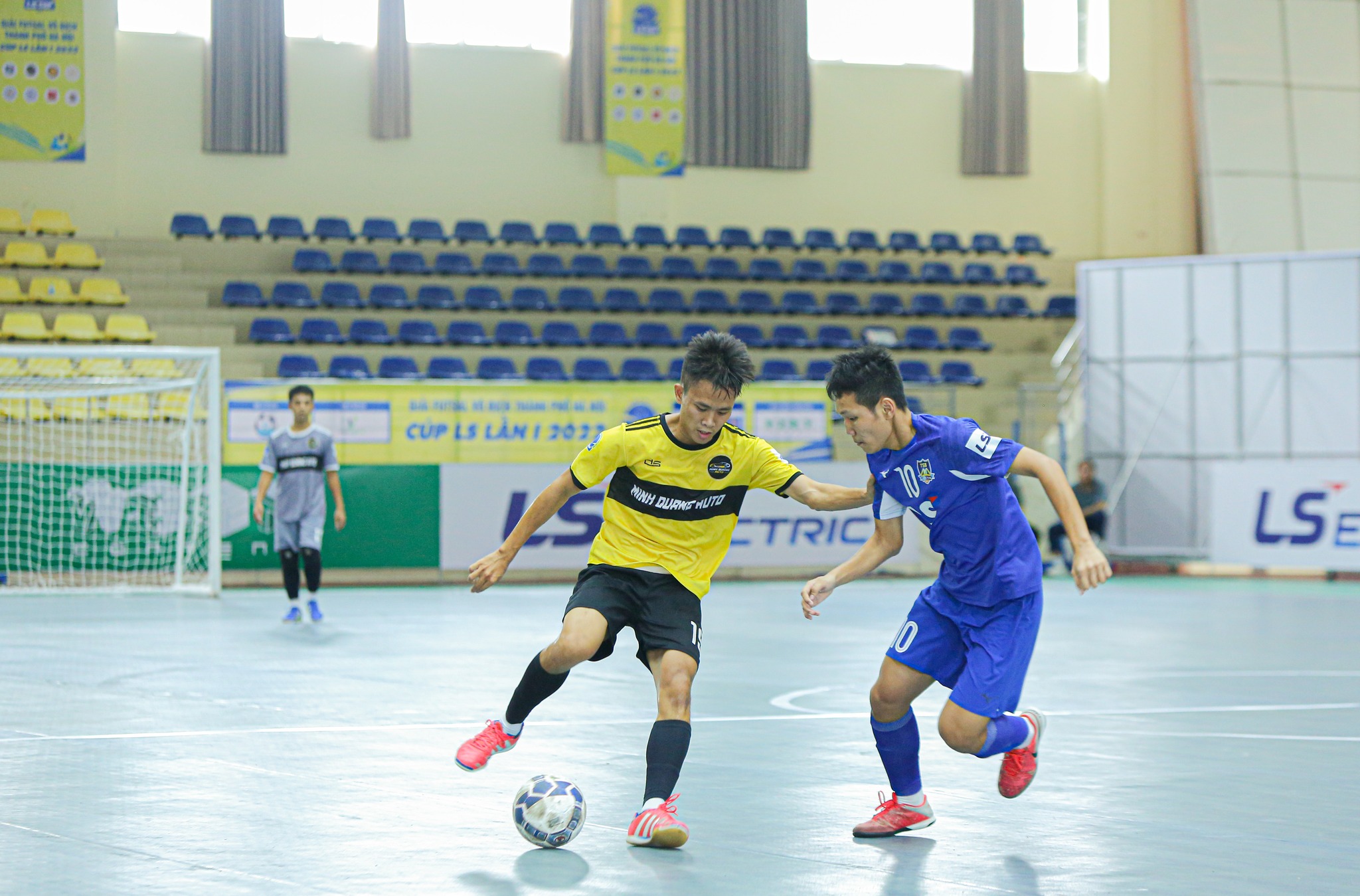 Minh Quang Auto FC tái đấu Trẻ Thái Sơn Bắc để tìm ra nhà vô địch giải futsal TP Hà Nội 2022 