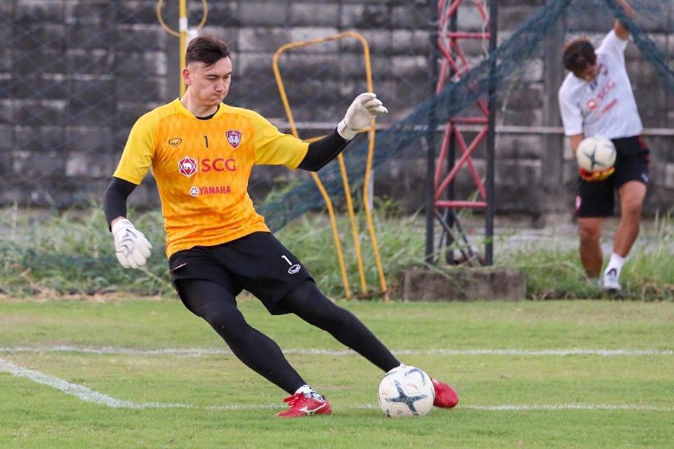Văn Lâm giúp tiền đạo số 1 của Thái Lan làm điều chưa có tại Thai League 2019