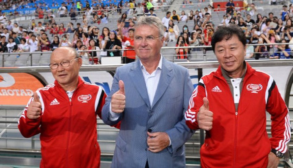 HLV Park Hang-seo có dịp đối đầu với người thầy cũ Guus Hiddink 