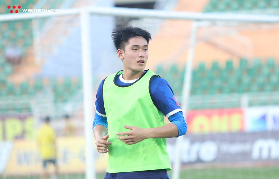 Trò cưng của thầy Park nói về cơ hội lên ĐT U23 khi thường xuyên ngồi dự bị ở Quảng Nam