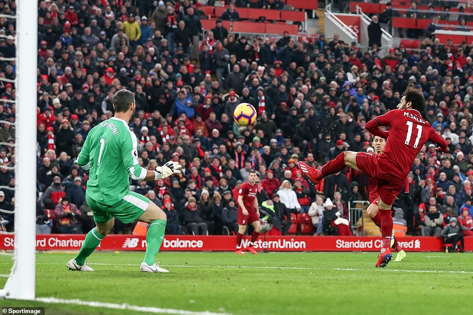 Người hùng Mo Salah tiết lộ bí mật giờ nghỉ giúp Liverpool ngược dòng ấn tượng