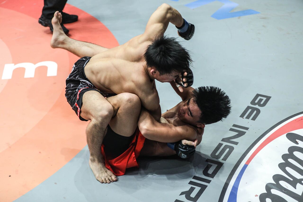 Yosuke Saruta trở thành tân vương của hạng Strawweight ONE Championship