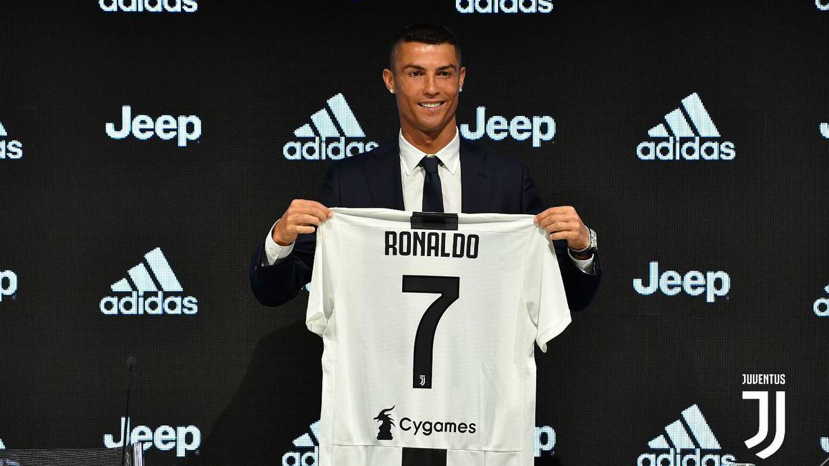 Hiệu ứng truyền thông Ronaldo đã tác động thế nào tới Juve và Serie A sau 7 tháng?