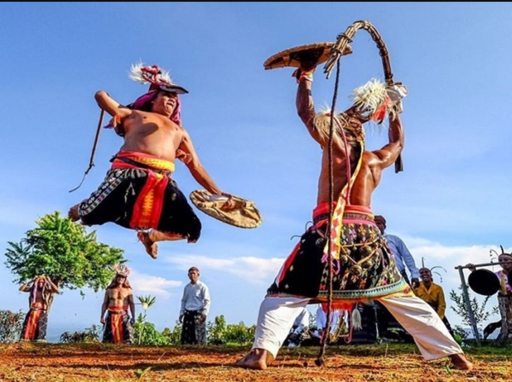 Võ roi Caci - Văn hóa độc đáo của xứ sở vạn đảo Indonesia