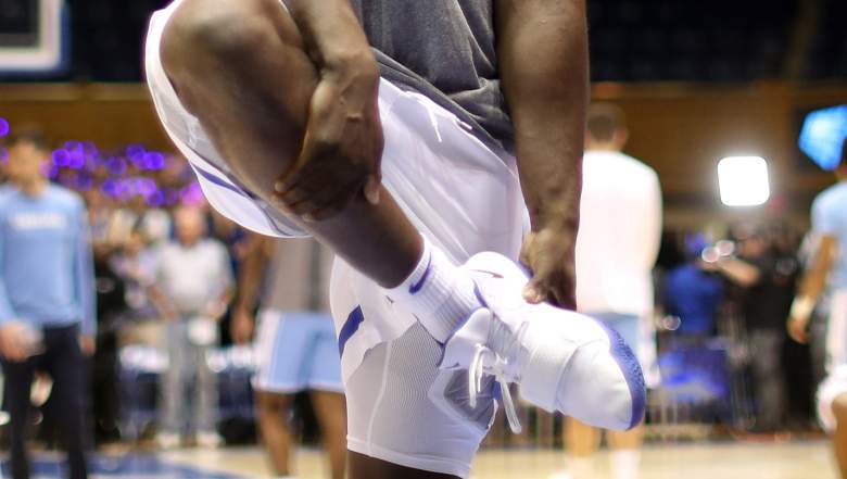 Đôi giày bóng rổ khiến quái vật Zion Williamson chấn thương là giày gì?