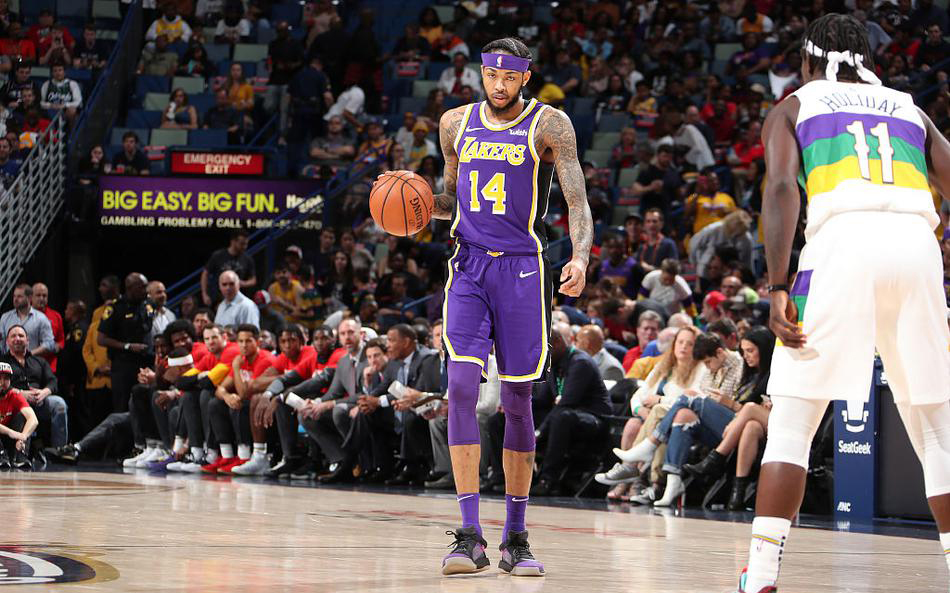 Chấp Anthony Davis, Pelicans vẫn hủy diệt Lakers mặc kệ 27 điểm của LeBron James