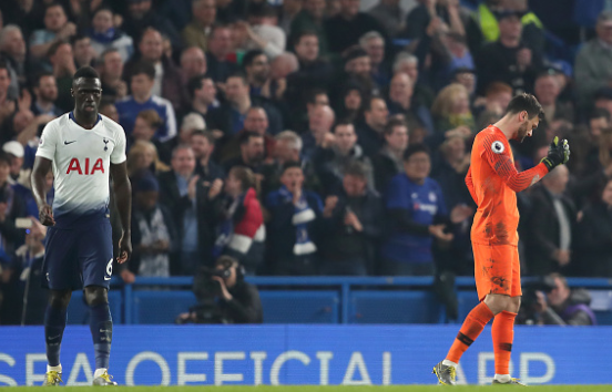 Kepa bị bỏ rơi, Sarri được “nhận quà” và những điểm nhấn từ trận Chelsea vs Tottenham