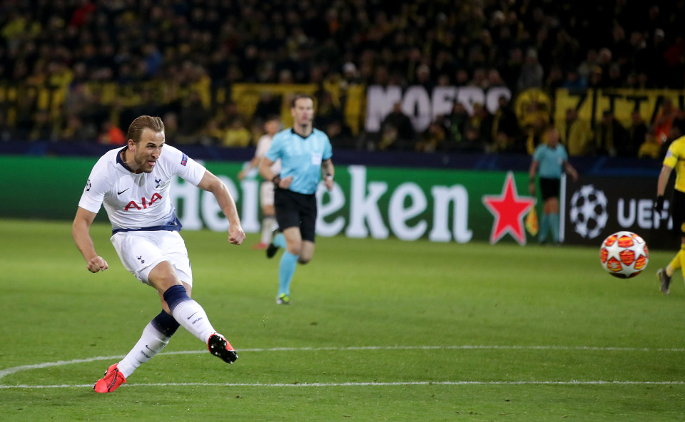 Harry Kane lập 2 kỷ lục trong 2 trận liên tiếp, đưa Tottenham vào tứ kết Cúp C1