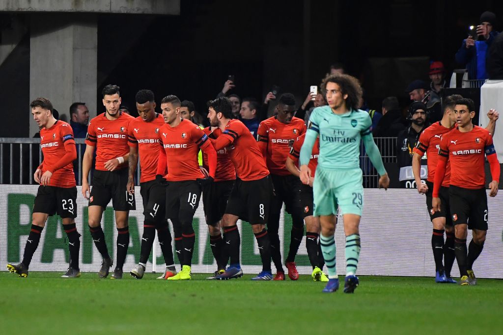 Arsenal thua khó tin sau 36 năm và những điểm nhấn từ tận gặp Rennes