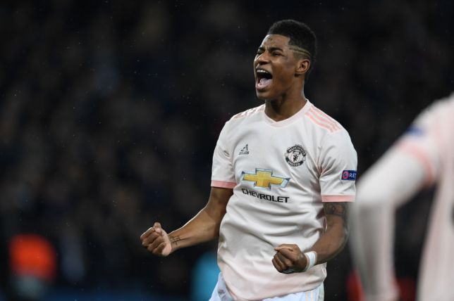 Tiết lộ: Rashford khuất phục Buffon bằng cú sút bóng quái dị có một không hai