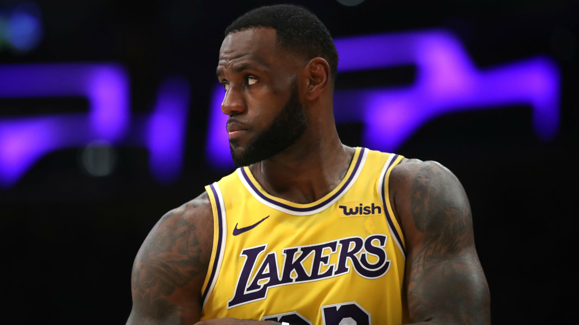 Việc LA Lakers không vào được playoffs chỉ khiến các đội khác lo lắng hơn