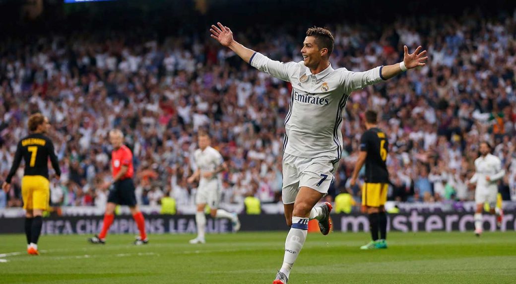 Ronaldo thiết lập 2 kỷ lục vô tiền khoáng hậu sau cú hat-trick thần thánh vào lưới Atletico Madrid