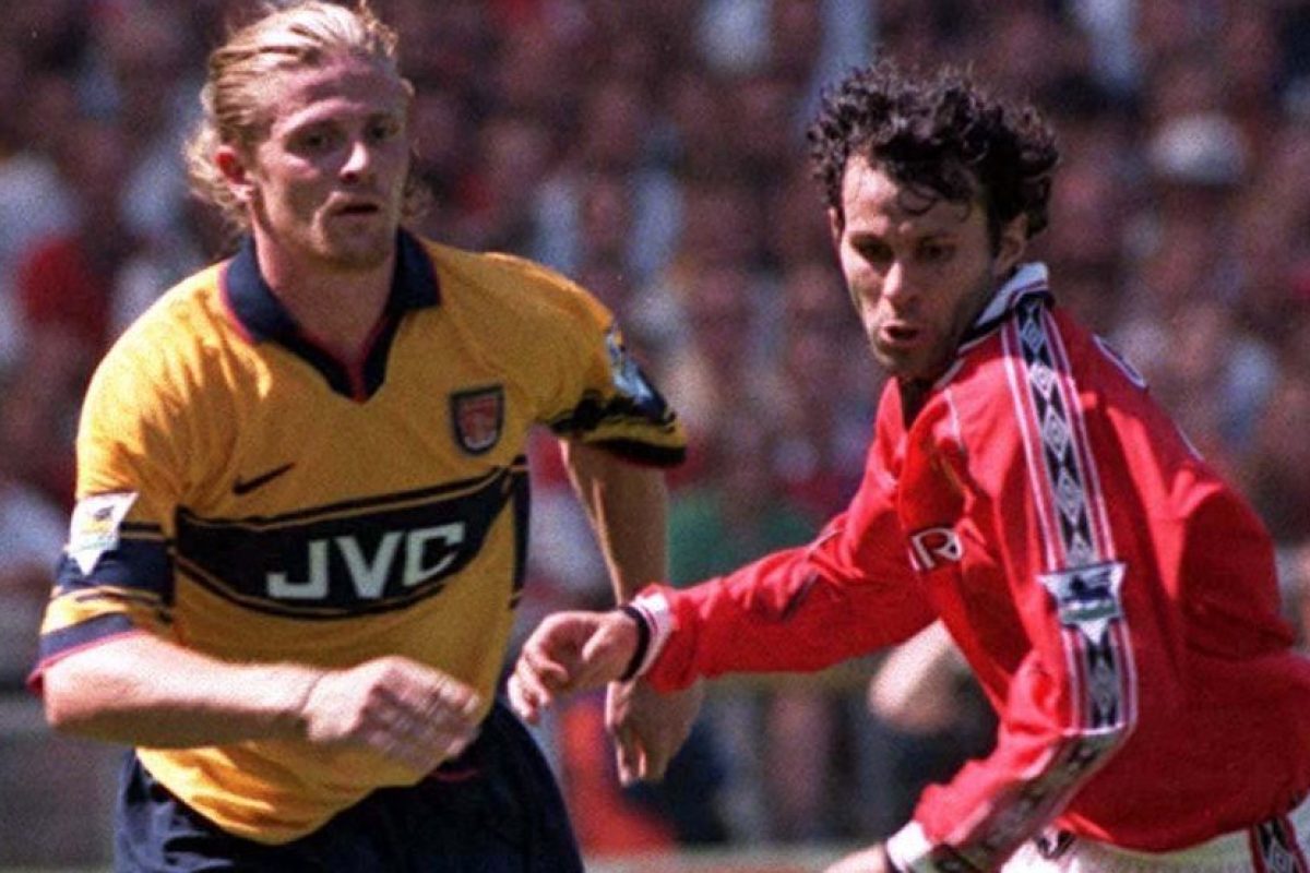 Ngã ngửa với lý do khó đỡ khiến Ryan Giggs ghét cay ghét đắng 4 huyền thoại Arsenal