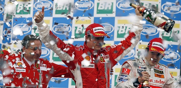 Thể thao 24h: Ferrari muốn kết thúc chuỗi 11 năm không vô địch F1 làm quà mừng đại thọ