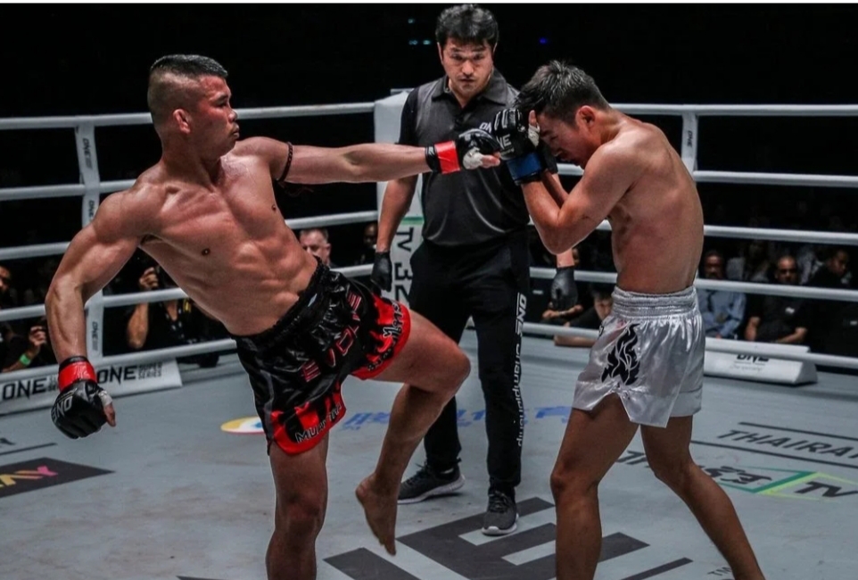 Top 5 kỹ thuật Muay Thái hữu dụng cho sàn đấu MMA
