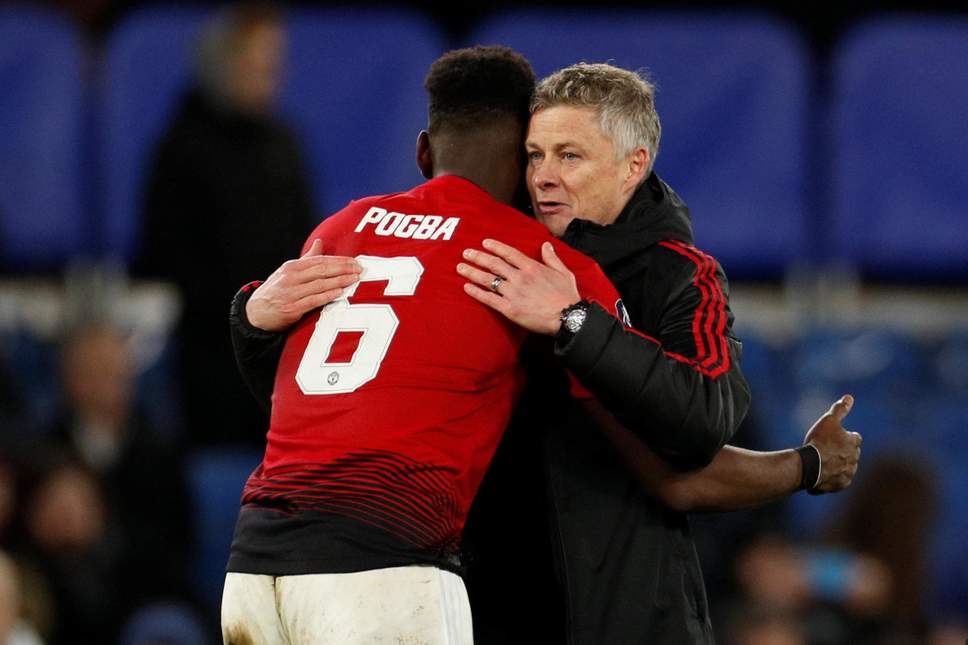 Solskjaer đã nói những gì để chiến đấu giữ Pogba ở lại MU?