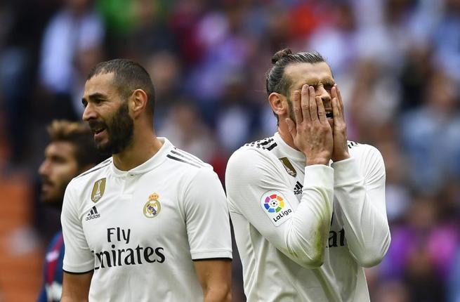 Hé lộ danh sách 13 cầu thủ có nguy cơ bật bãi khỏi Real Madrid hè tới