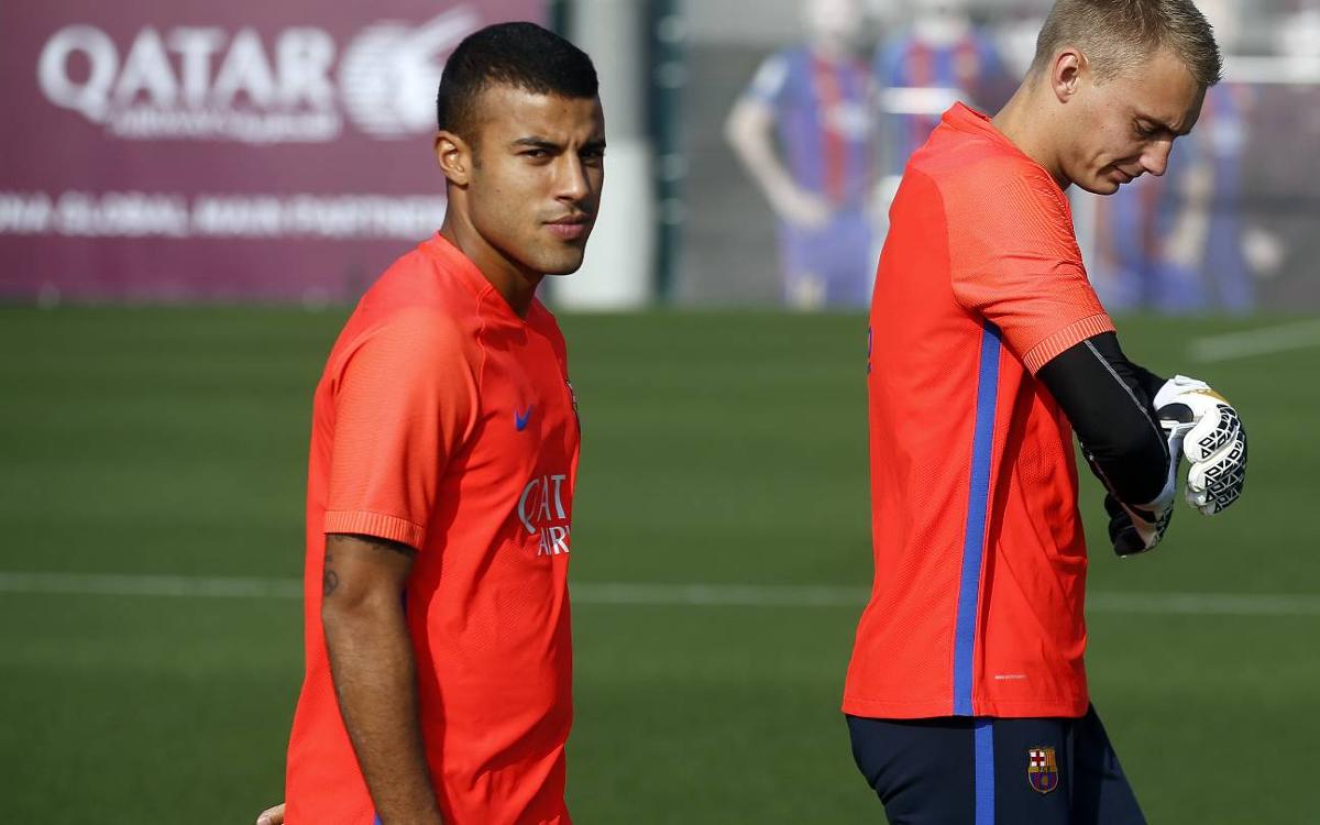 Barca gây quỹ chuyển nhượng 300 triệu từ việc thanh lý 11 hàng thừa