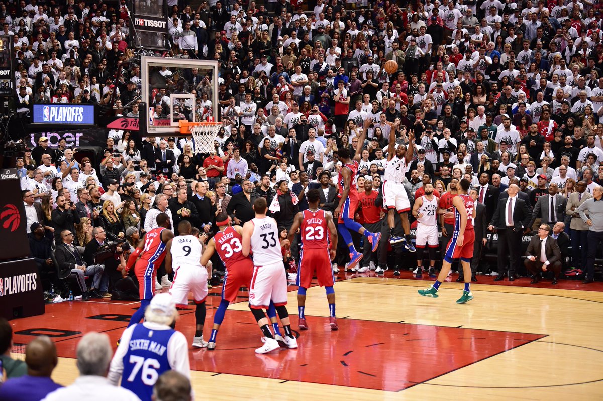 Fan Raptors già trẻ lớn bé như đứng tim trước cú buzzer ...