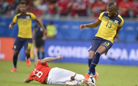 Sanchez đá 2 trận ở Copa America bằng cả mùa với MU và những điểm nhấn từ trận Chile vs Ecuador