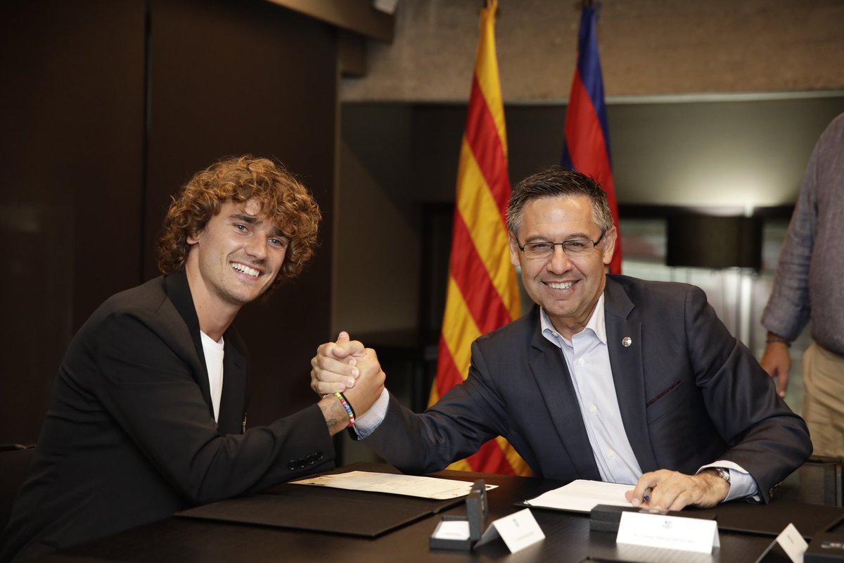 Tiết lộ: Barca phải vay thêm tiền để hoàn tất thương vụ bom tấn Antoine Griezmann