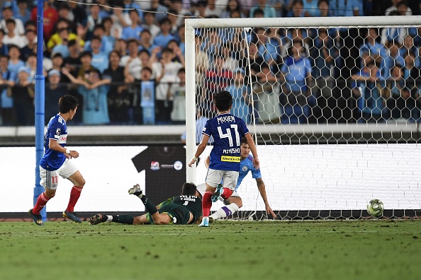 Kết quả Yokohama vs Man City (1-3): De Bruyne và Sterling giúp Man City thắng dễ