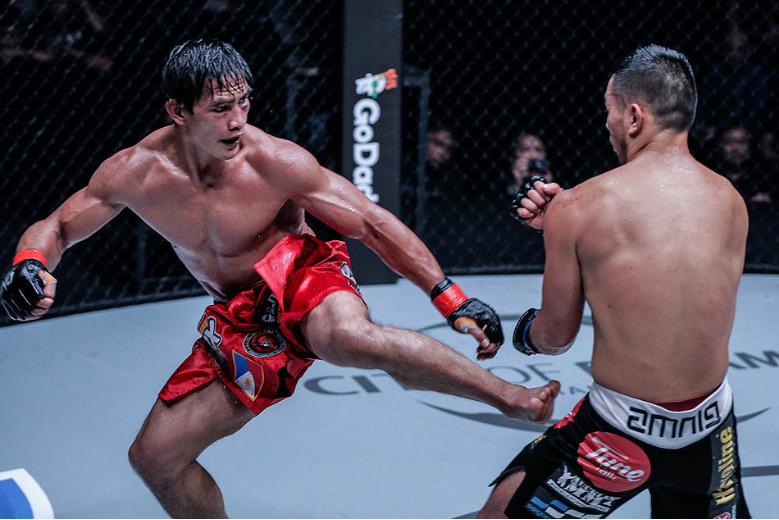 Huyền thoại MMA phương Đông Folayang và những cơ hội đạt vinh quang cuối cùng