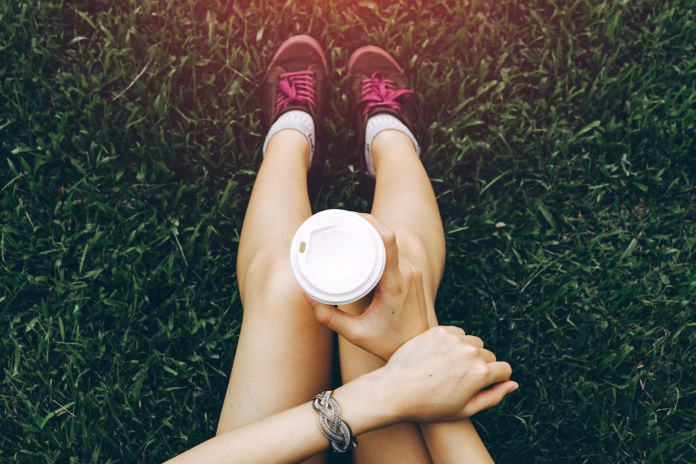 Uống cà phê trước khi chạy hoặc tập thể thao lợi hay hại?
