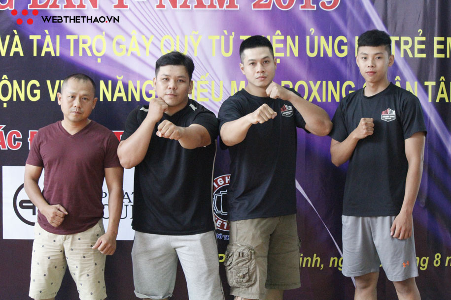 Toàn cảnh buổi cân giải Boxing B7, nữ hoàng Muay Việt cũng tham gia