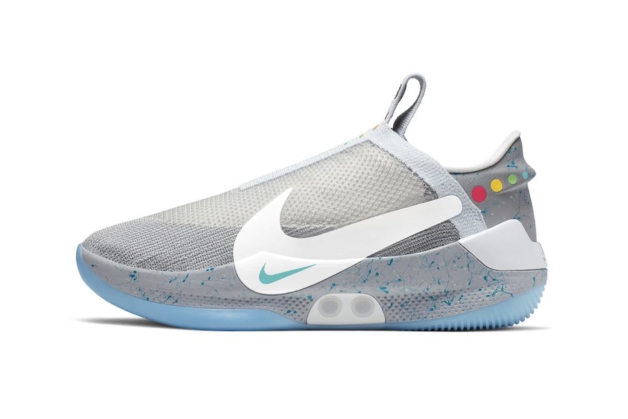 Nike tái phát hành giày bóng rổ tự thắt dây với 3 màu quyến rũ