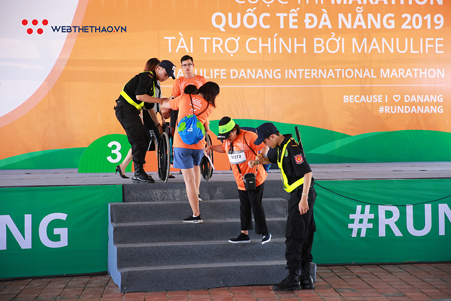 Những người hùng thầm lặng tạo nên sự thành công của Manulife Danang International Marathon